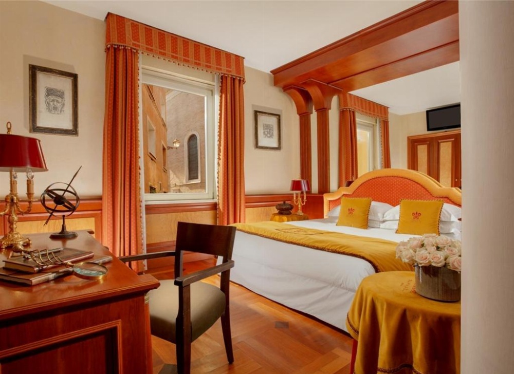 Bio Hotel Raphael - Relais & Châteaux Main image